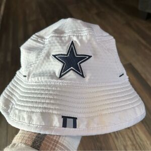Dallas Cowboys New Era NFL 100th anniversary white bucket hat football fan wear